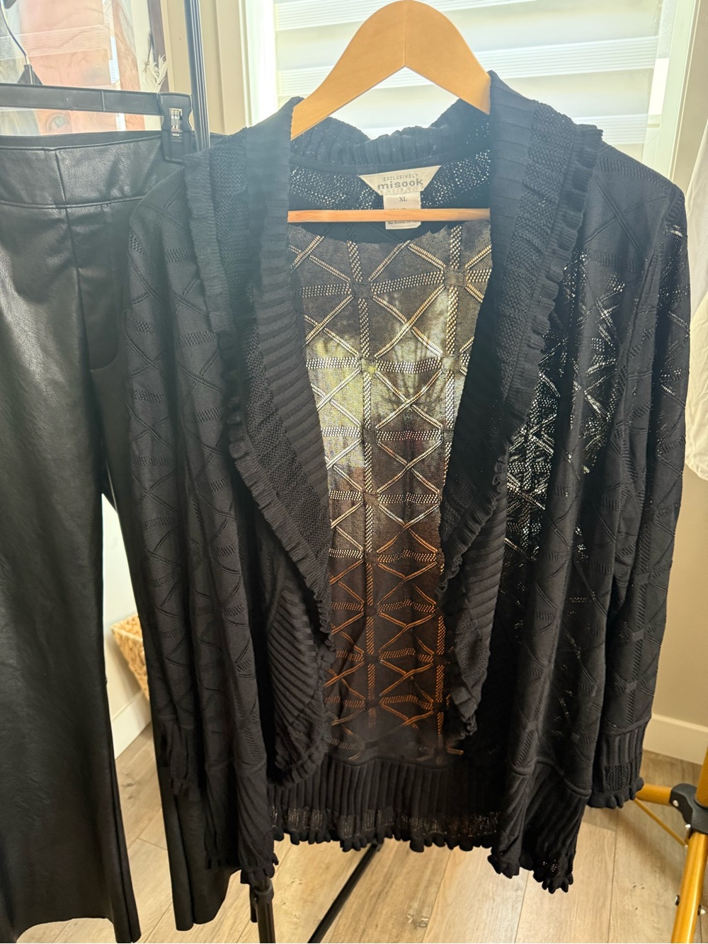 Misook Black Ruffle Open-Knot Cardigan/Cardigan NWOT XL